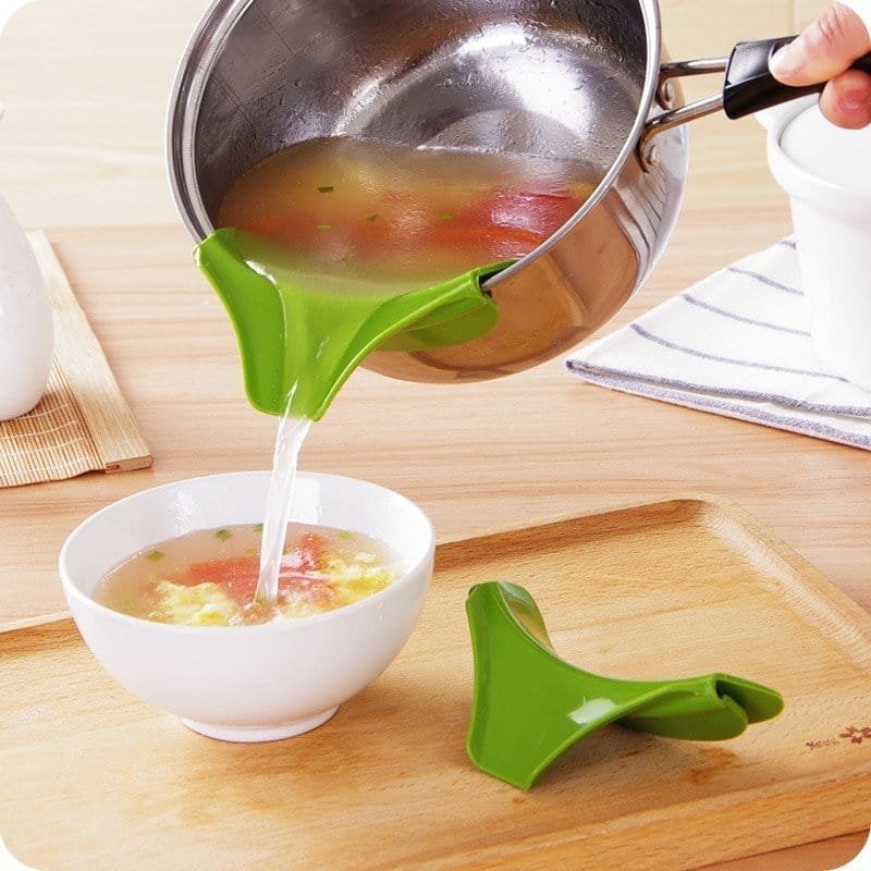 Creative-Anti-spill-Silicone-Slip-On-Pour-Soup-Spout-Funnel-for-Pots-Pans-and-Bowls-and-20210310-044753.jpg Anti-spill Silicone Spout Funnel for Pots Pans and Bowls - Image 1